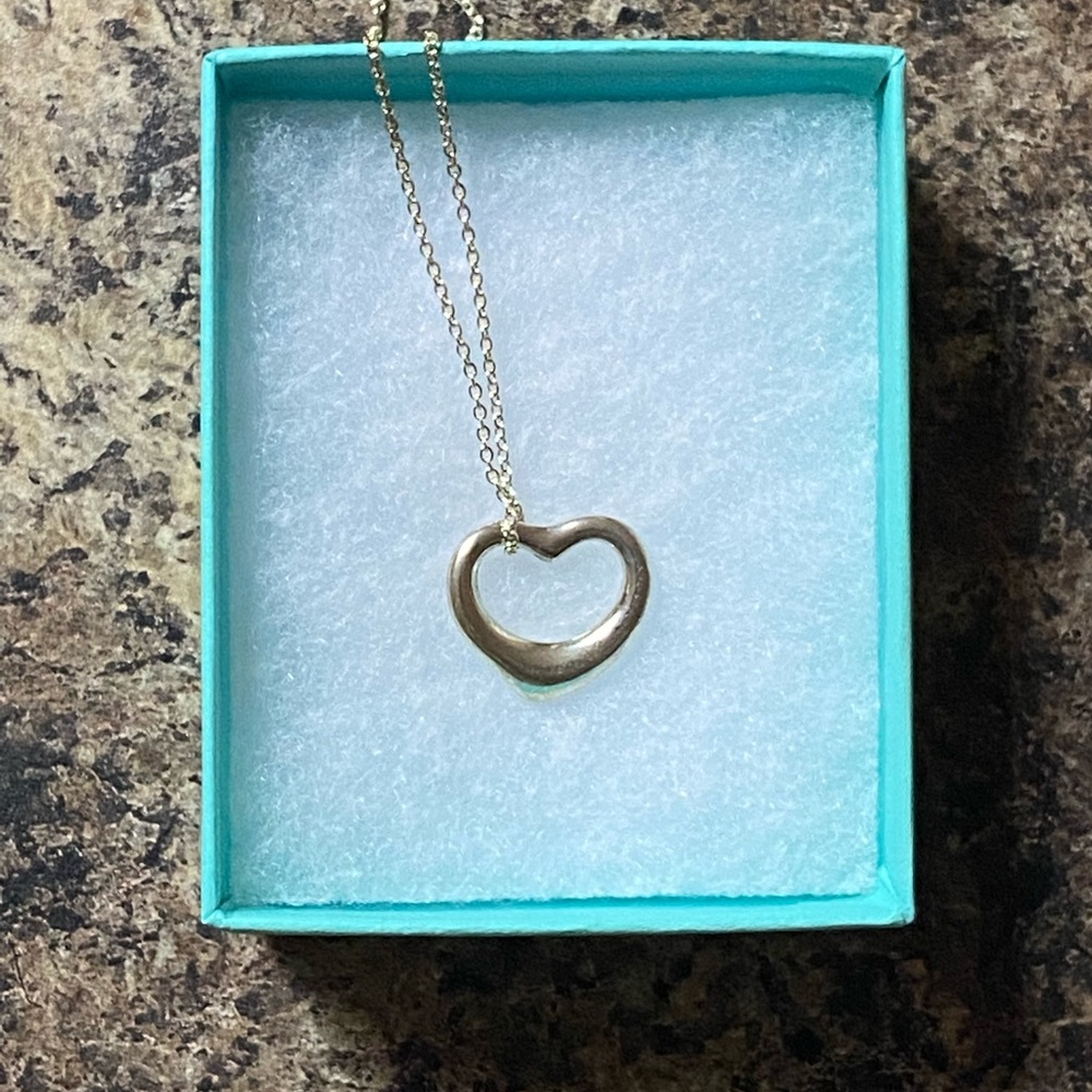 Tiffany Open Heart Pendant - Picture 4 of 5